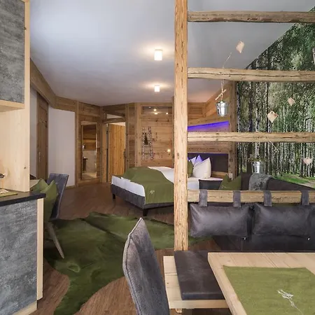 Aurina Lodges * Lutago