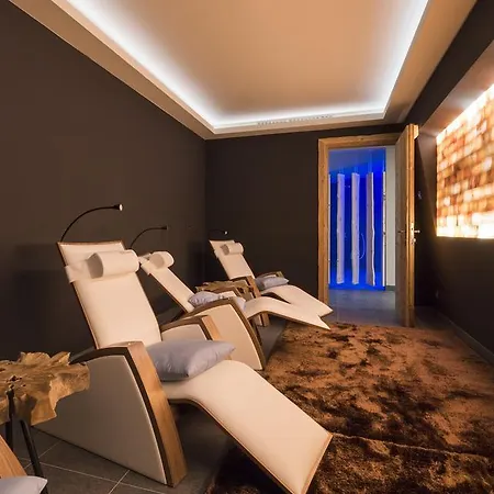 Hotel Aurina *